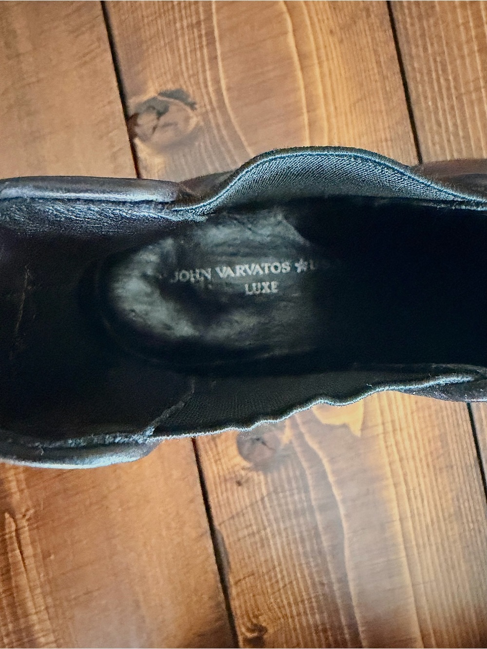 John Varvatos Classic Black Leather Chelsea Boots - Men 10.5. - Picture 4 of 6